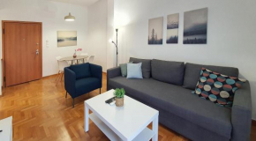 Minimalist Newly Renovated 1Bd near the center